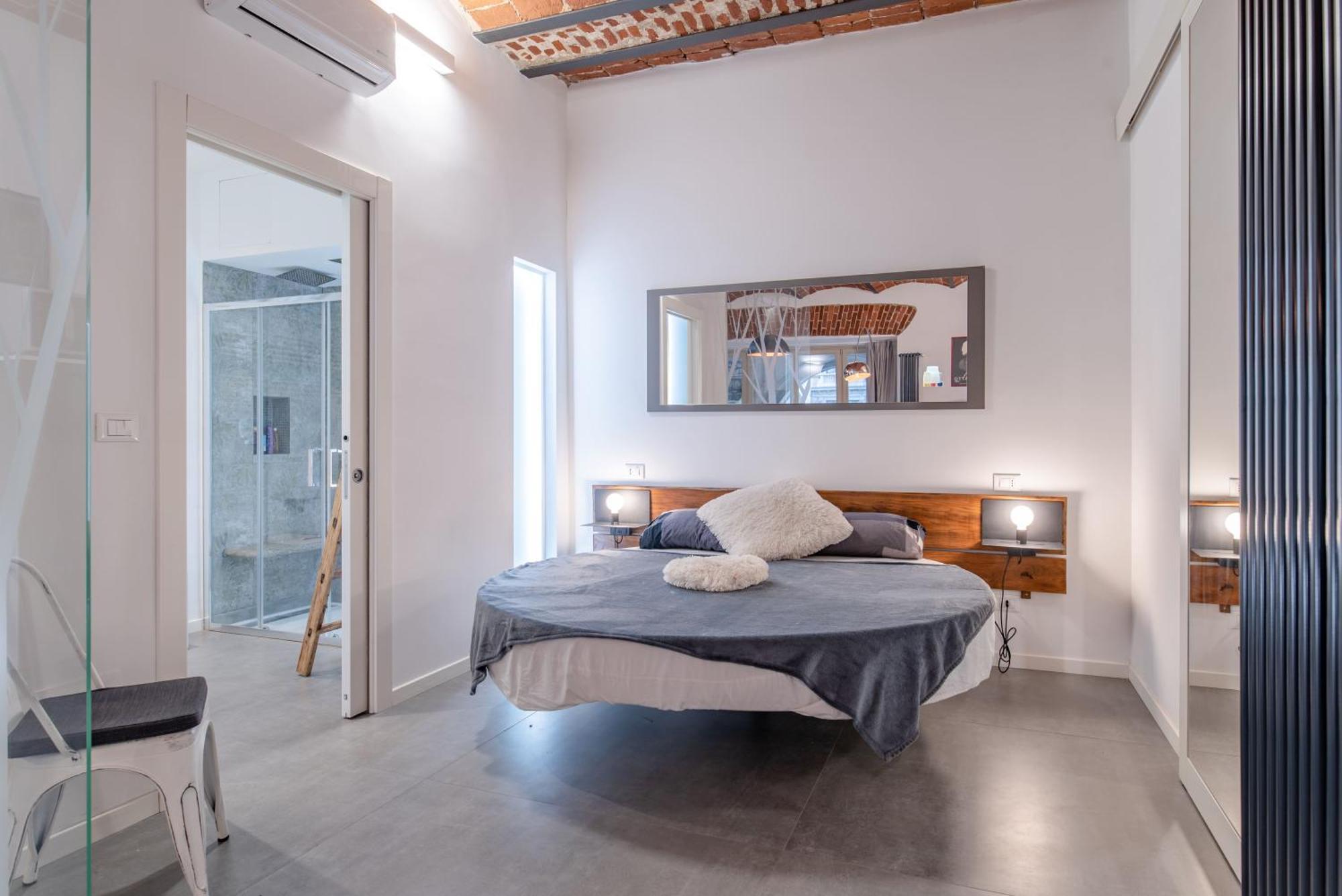 Suite & Queen Apartments Торино Екстериор снимка