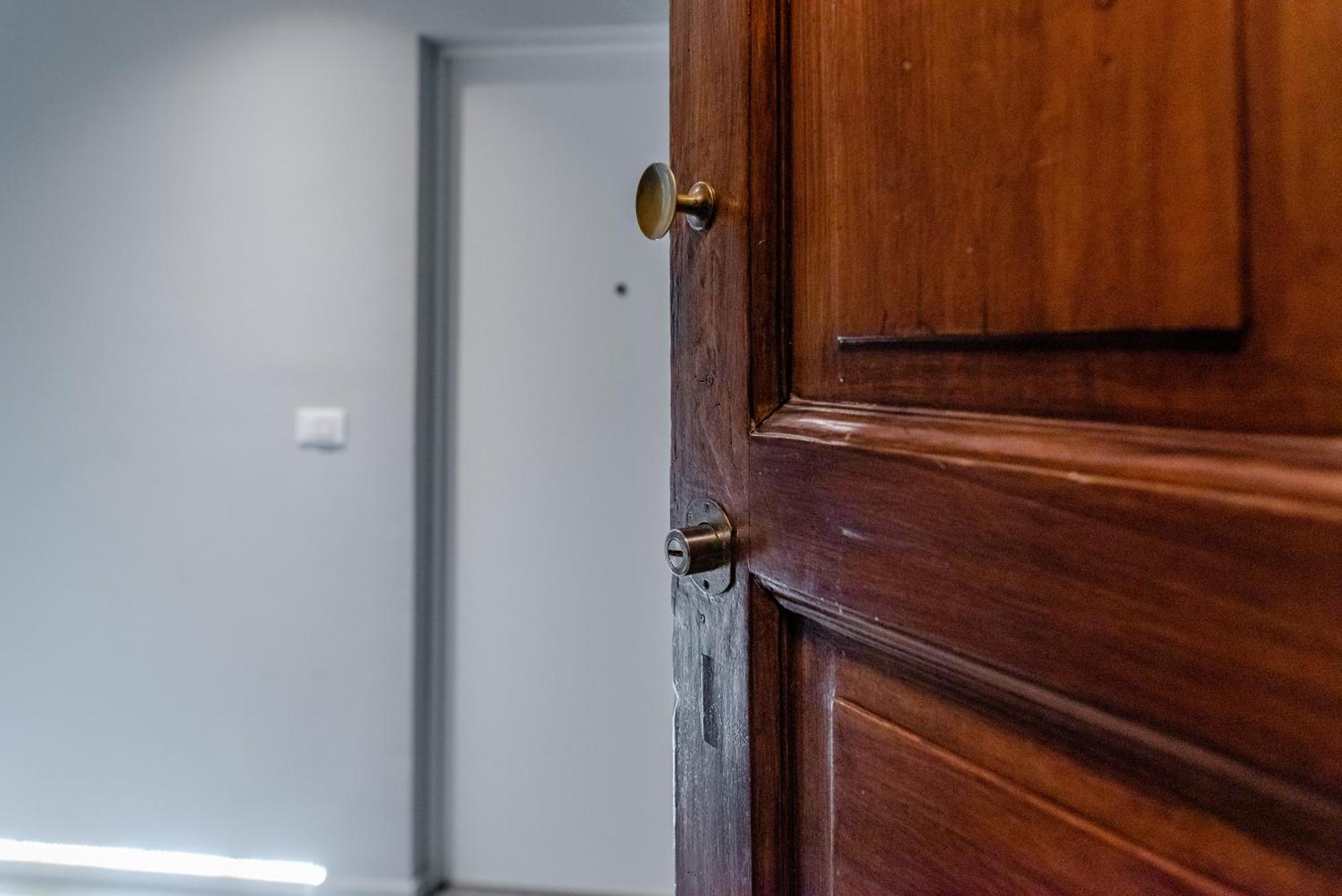 Suite & Queen Apartments Торино Екстериор снимка