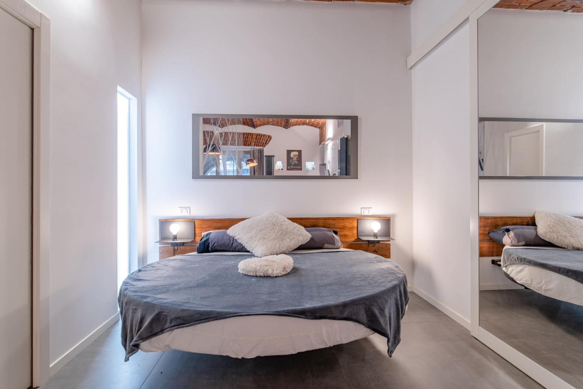 Suite & Queen Apartments Торино Екстериор снимка