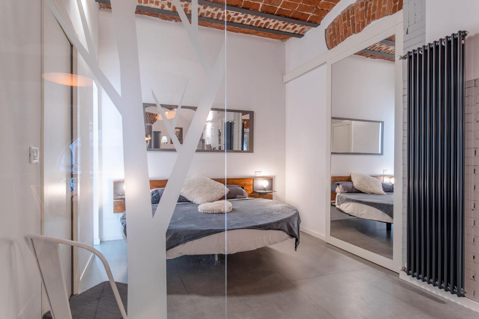 Suite & Queen Apartments Торино Екстериор снимка