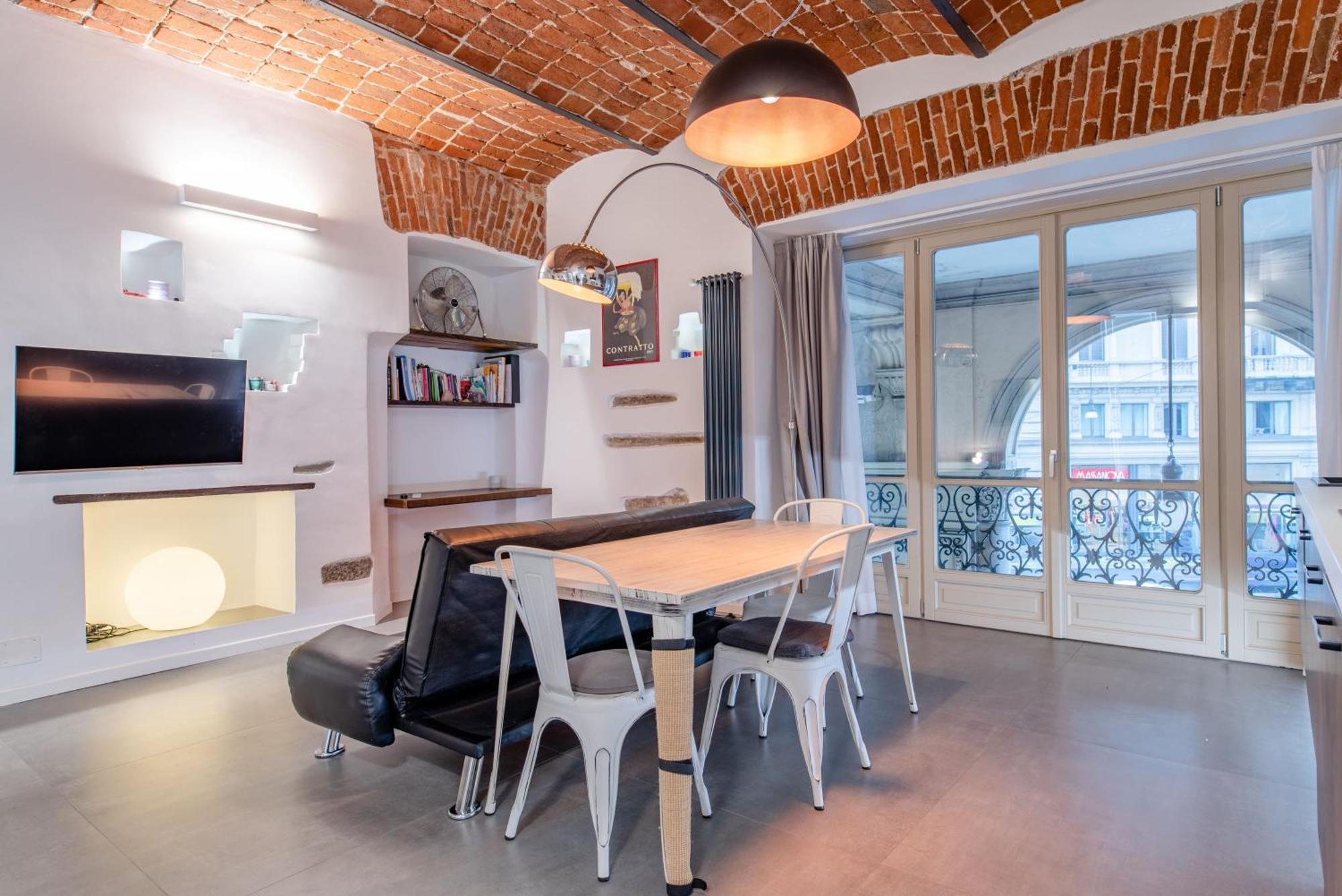 Suite & Queen Apartments Торино Екстериор снимка