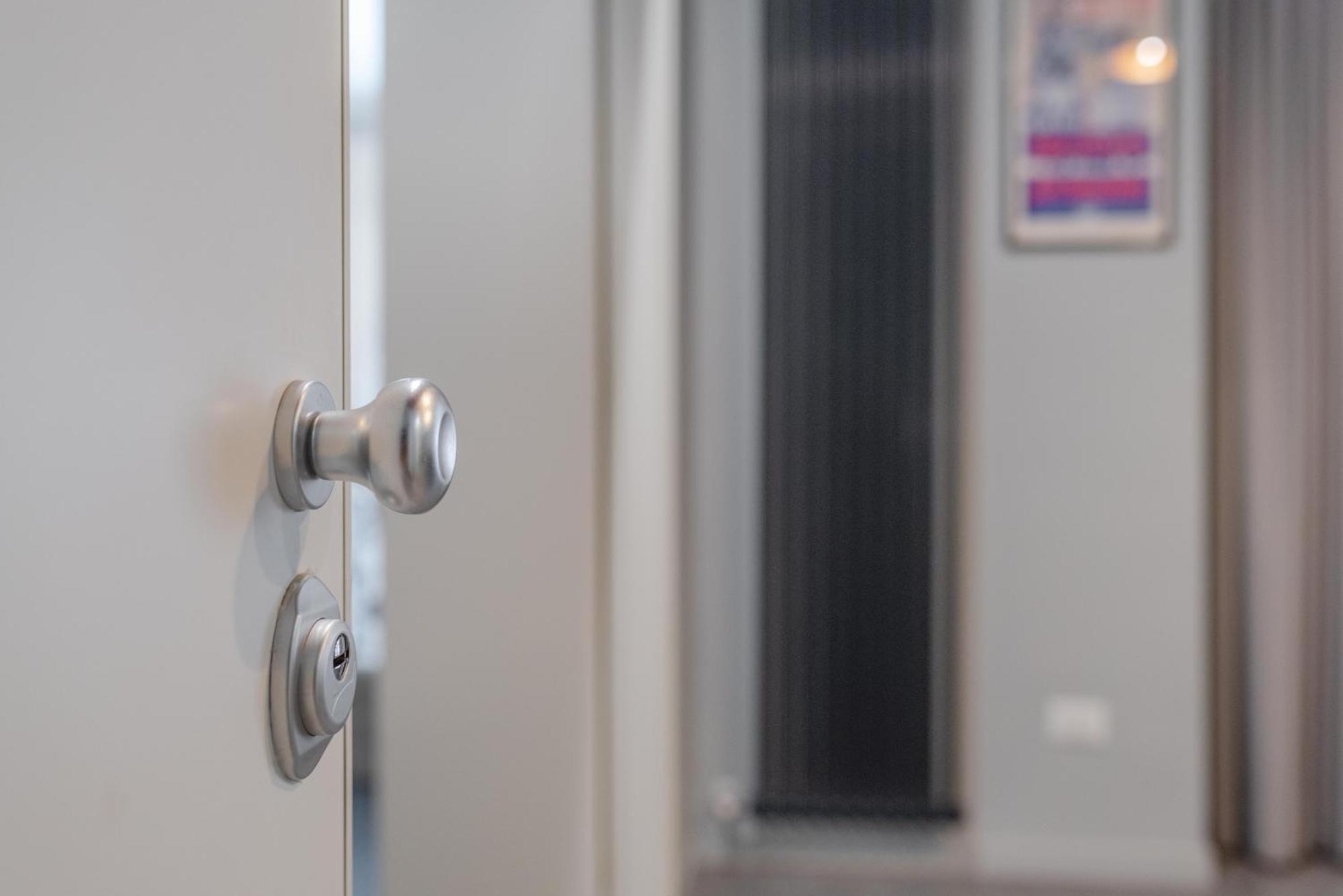 Suite & Queen Apartments Торино Екстериор снимка